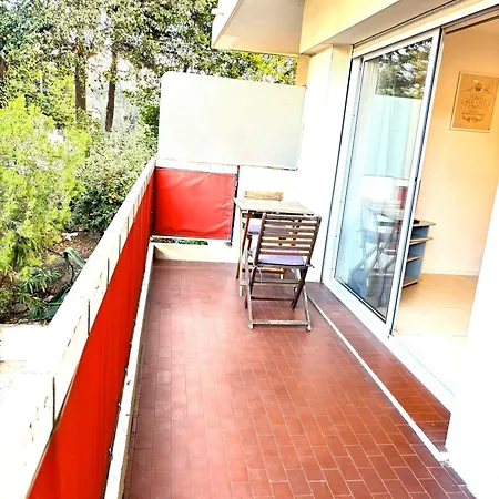 Apartamento Charming Center With Terrace, Very Calm
